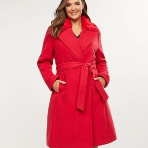 LANE BRYANT RED FAUX FUR COLLAR DOUBLE BREASTED COAT SZ 18/20